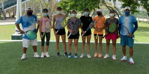 Guatemaltecas listas para su debut en México.
